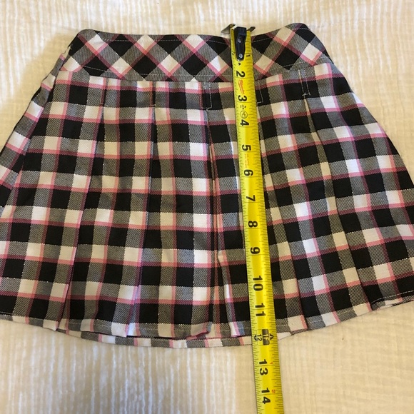 Plaid skirt - Picture 3 of 3